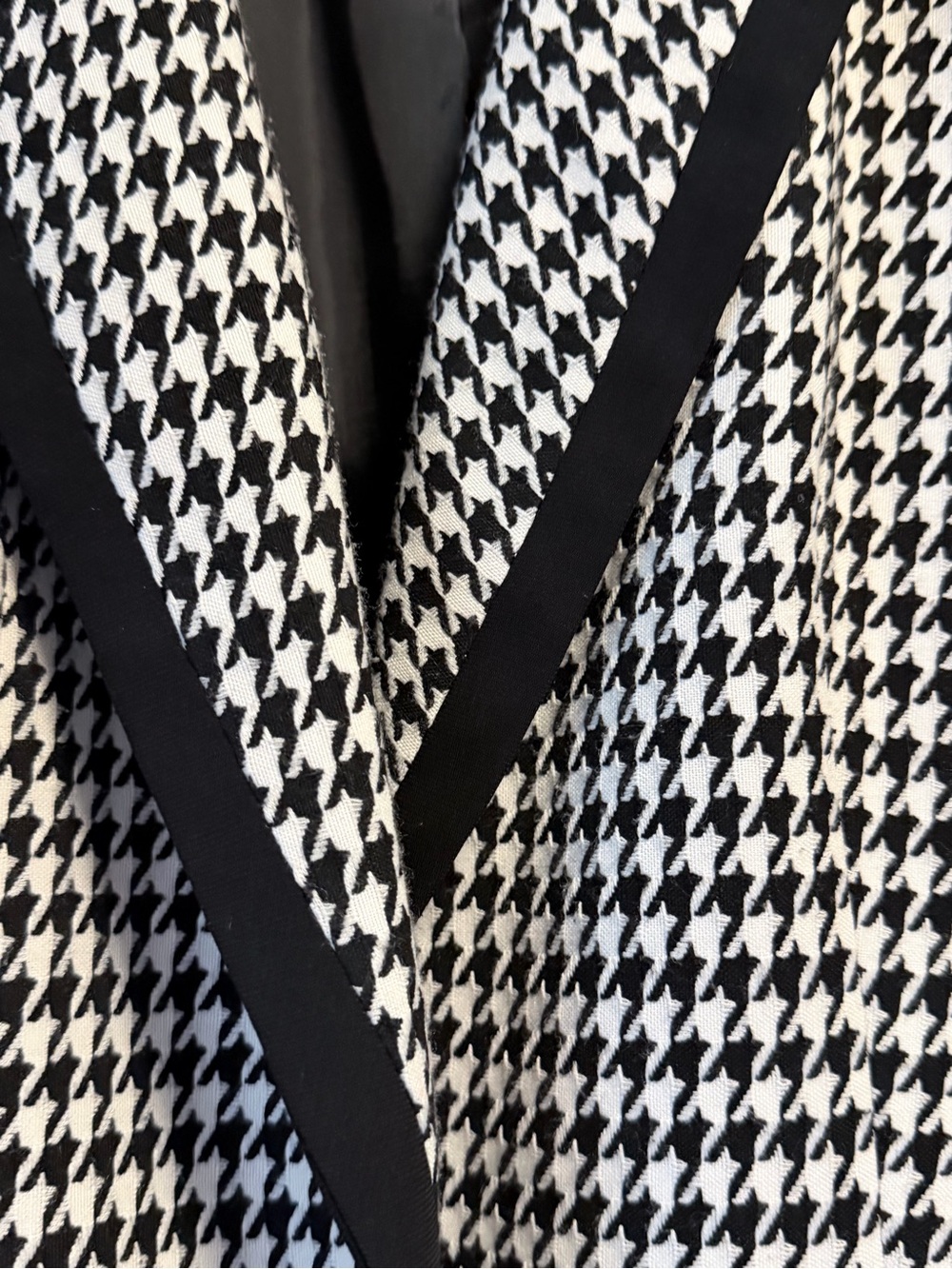 Kasper Black & White Houndstooth Blazer with Black Trim